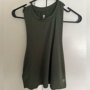 Born primitive cropped tank top